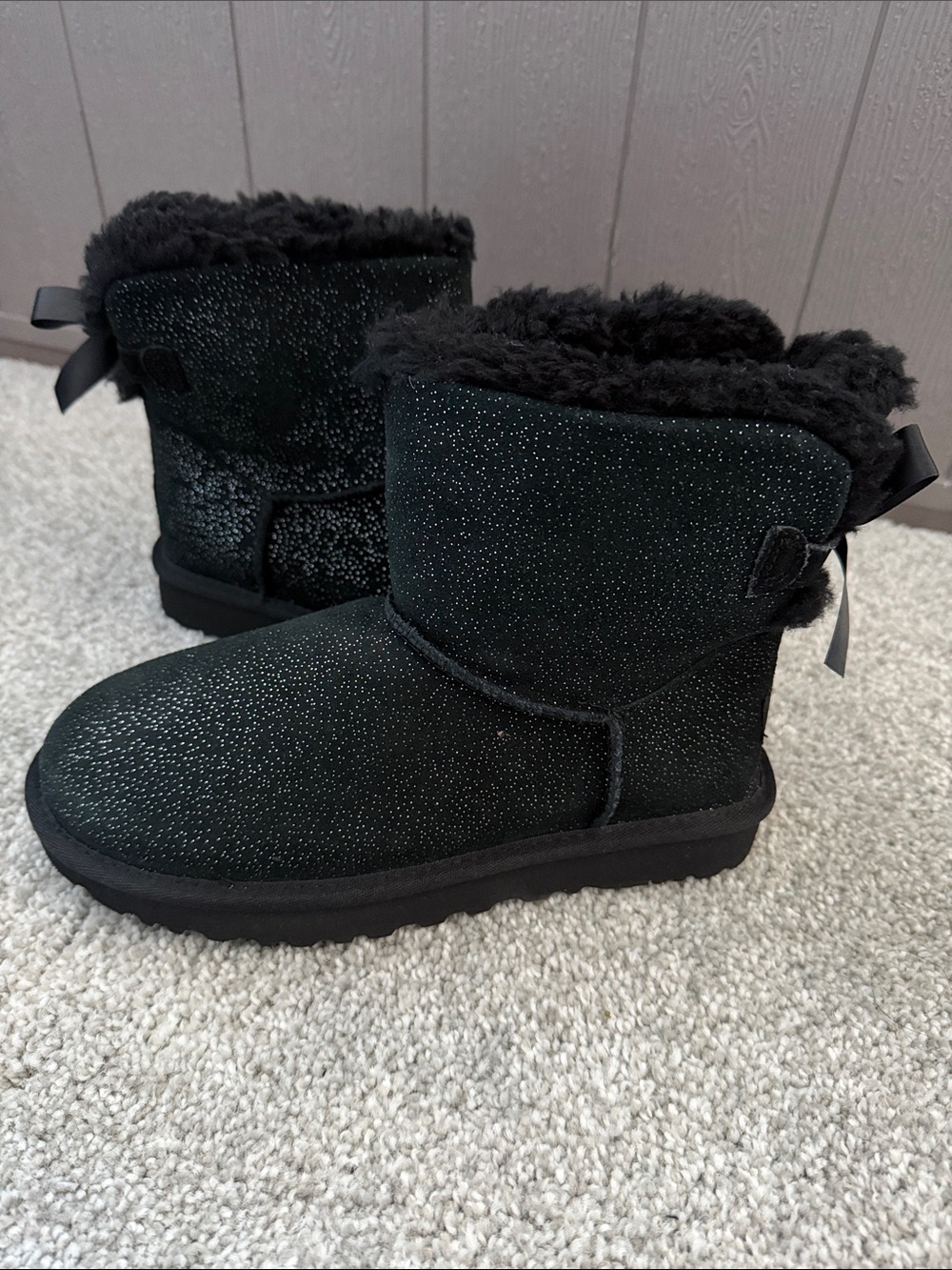 Brand New UGG Kids Black Sparkle Suede Short Boots with Bow